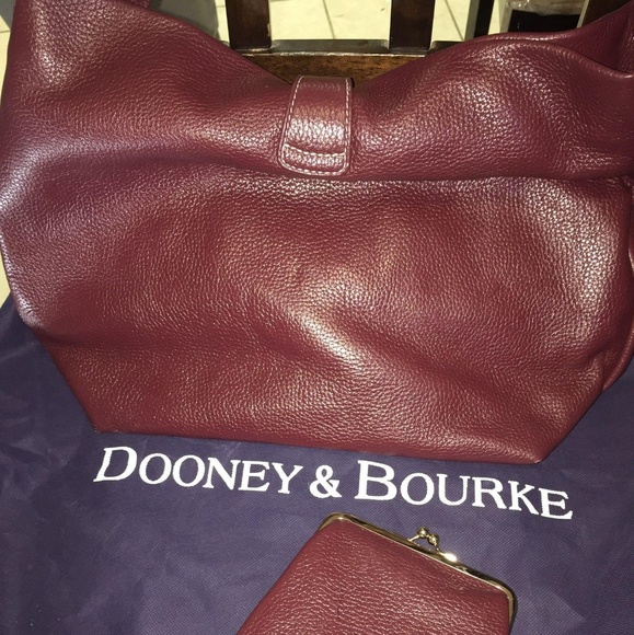 Dooney & bourke - Picture 2 of 6
